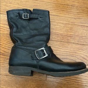 Frye short boots